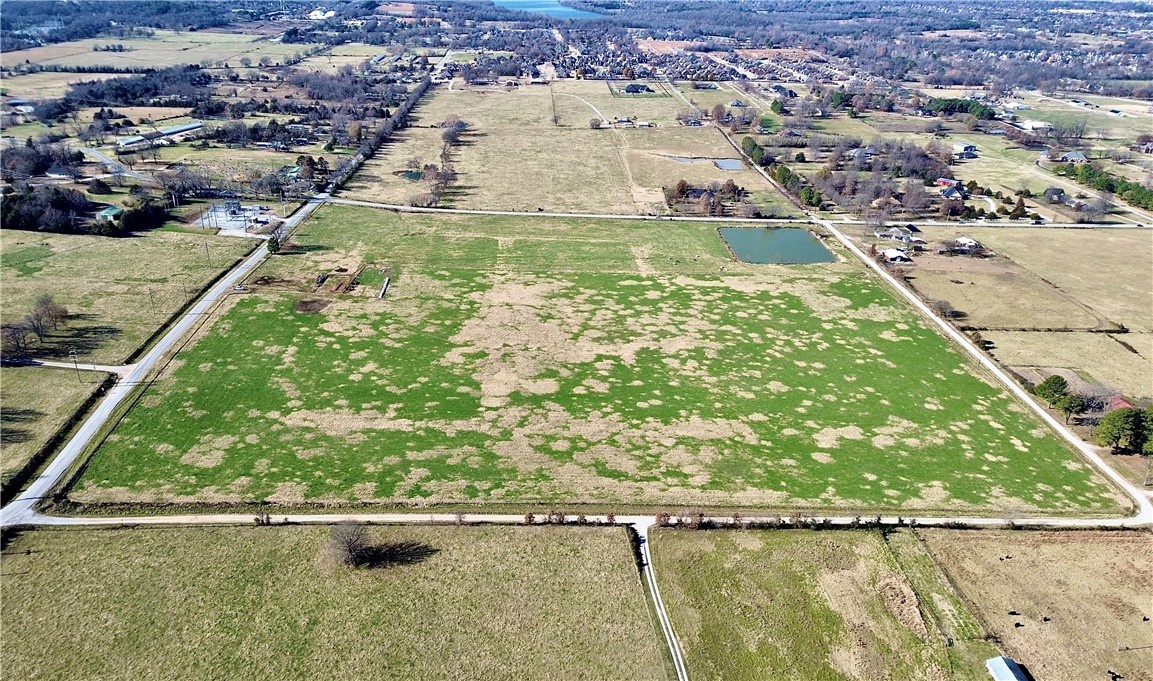 Springdale Outlots - Land