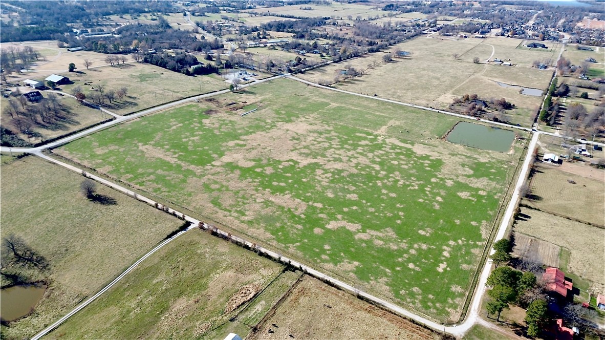 Springdale Outlots - Land