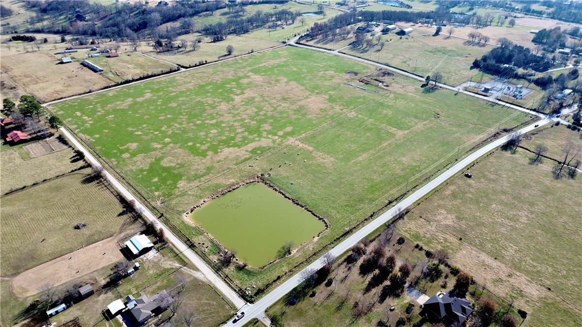 Springdale Outlots - Land