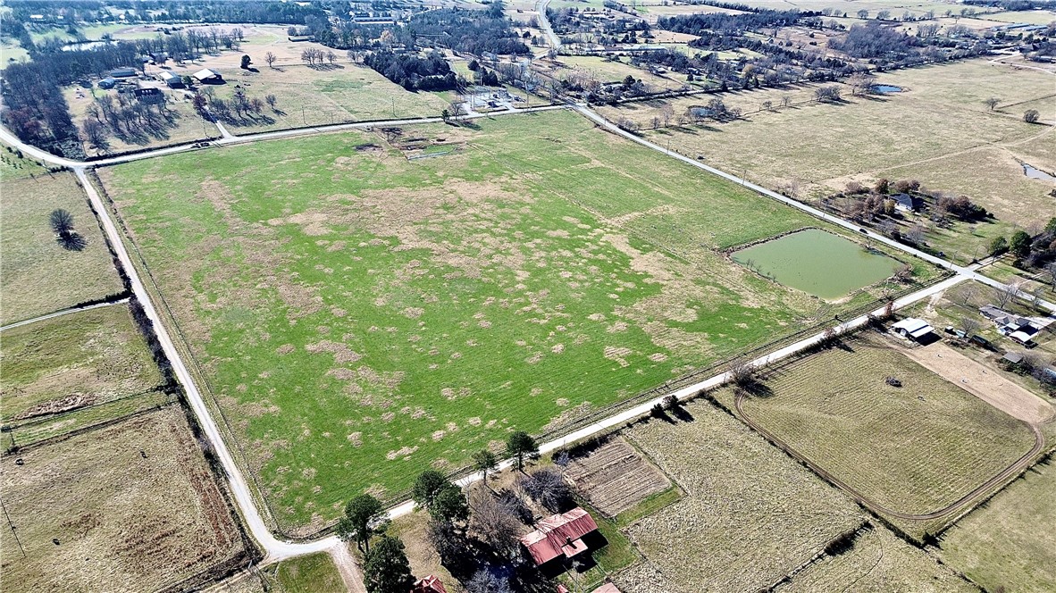 Springdale Outlots - Land