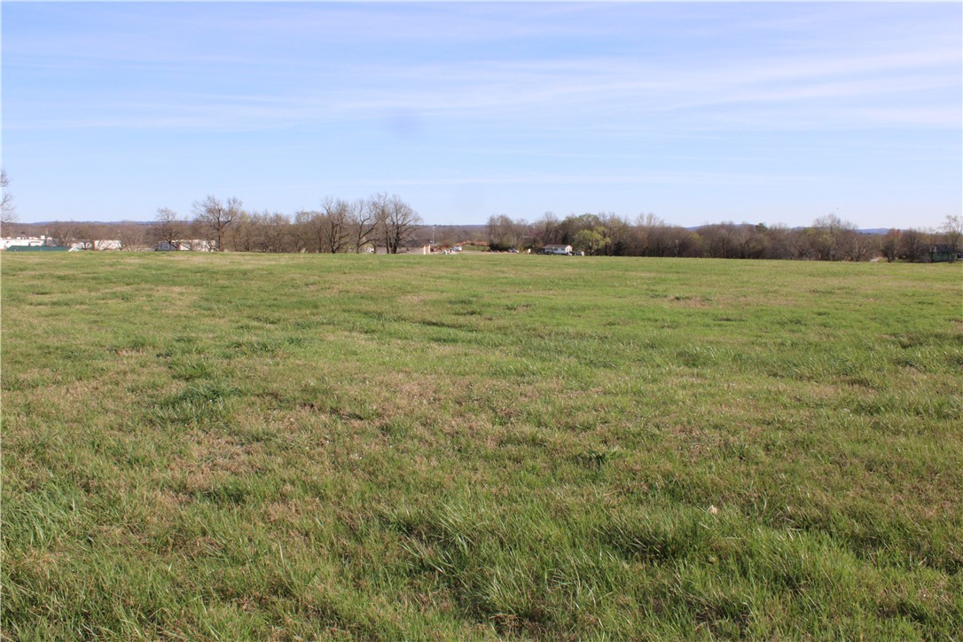 Northern Trace - Land