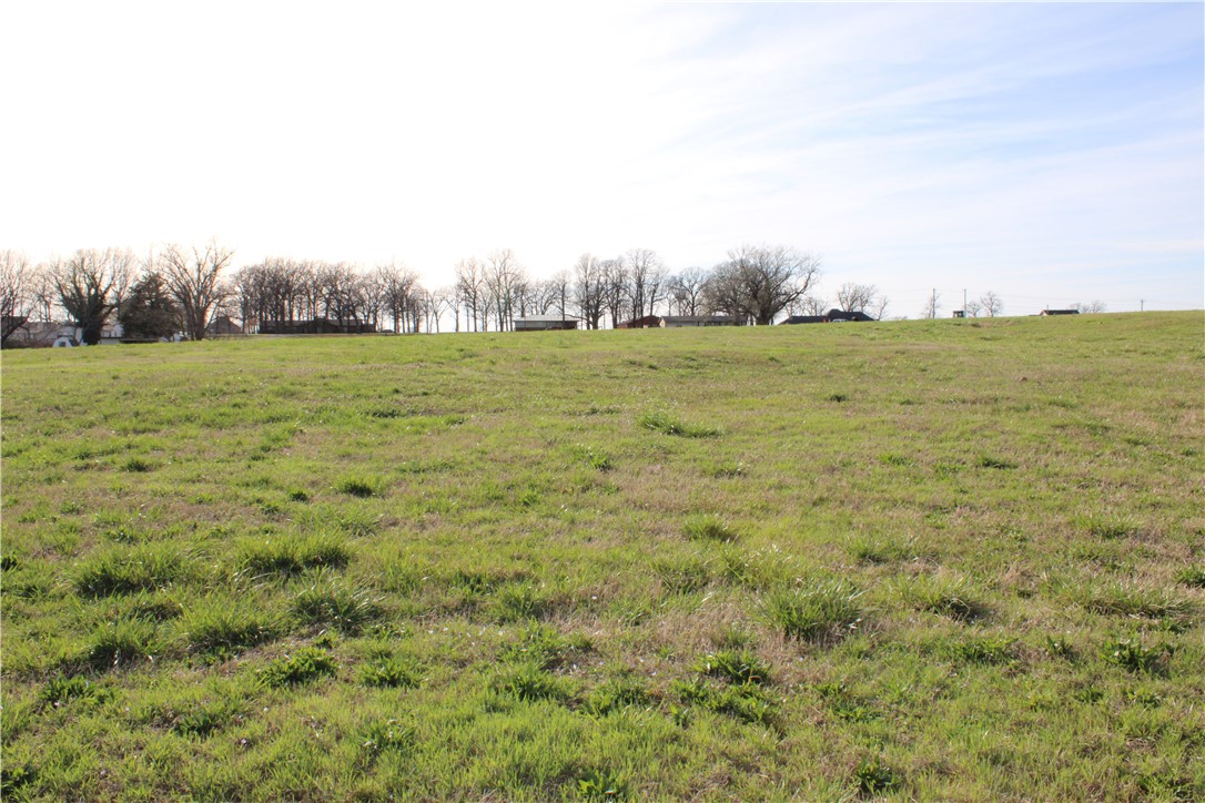 Northern Trace - Land