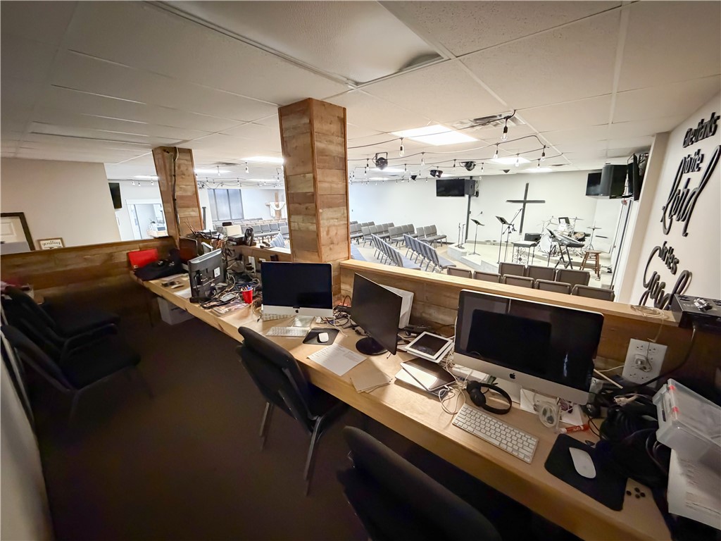 Fayetteville Outlots - Commercial Lease