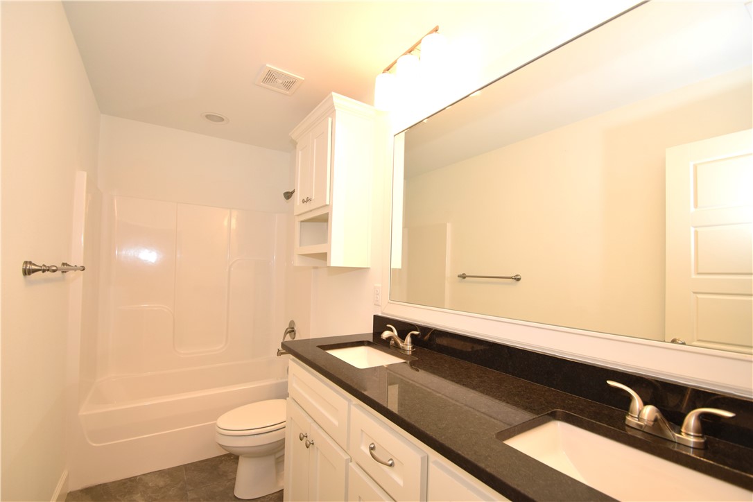 Rolling Acres Ph Ii Sub Bentonville - Residential Lease