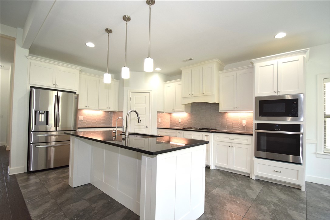 Rolling Acres Ph Ii Sub Bentonville - Residential Lease