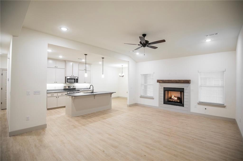 Hazelton Heights Ph 2 Pea Ridge - Residential Lease