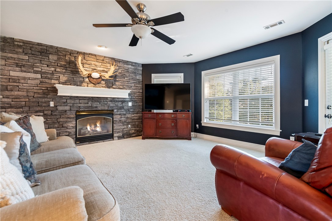 Hanover Sub Ph Iii Bentonville - Residential