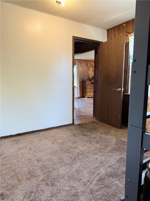 Coal Hill 19925 - Residential