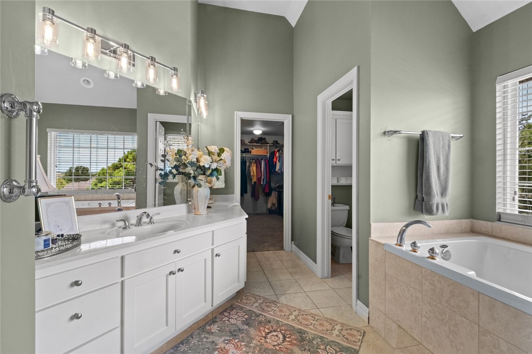 Highland Knolls Unit 2 Ph 1 Rogers - Residential