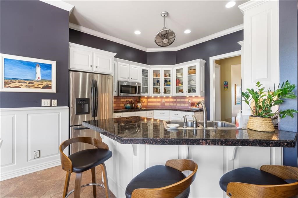 Unit 121 Holiday Island - Residential