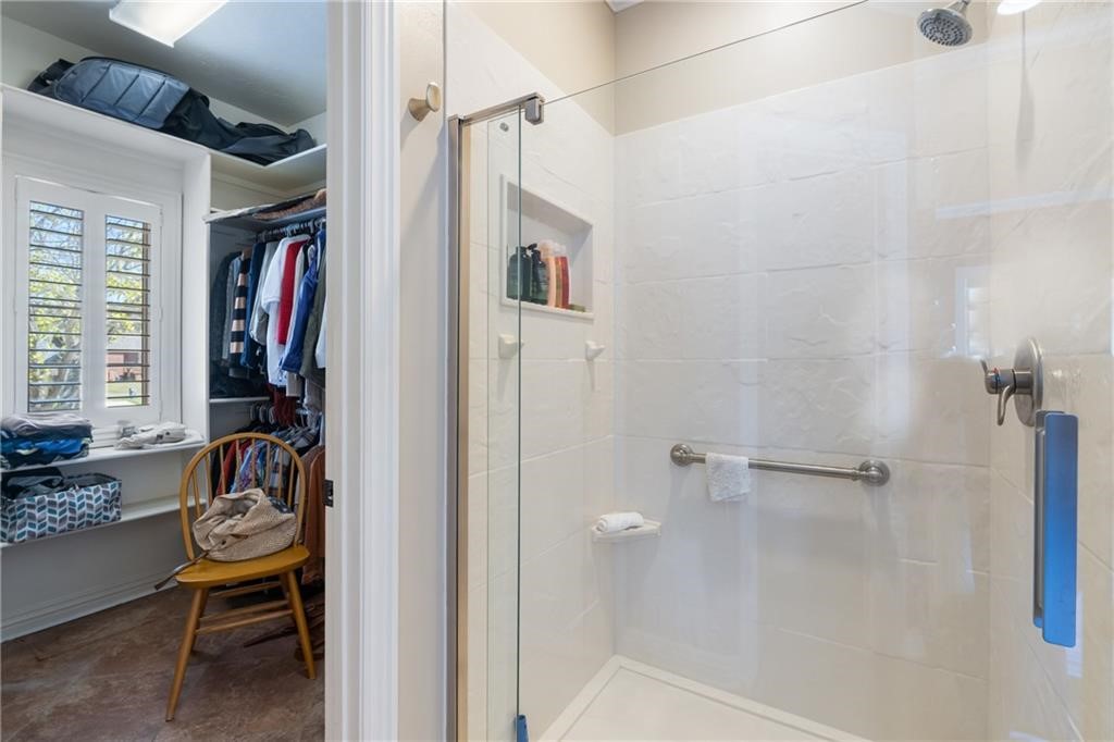 Unit 121 Holiday Island - Residential