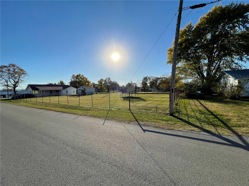 Oak Grove Outlots - Residential