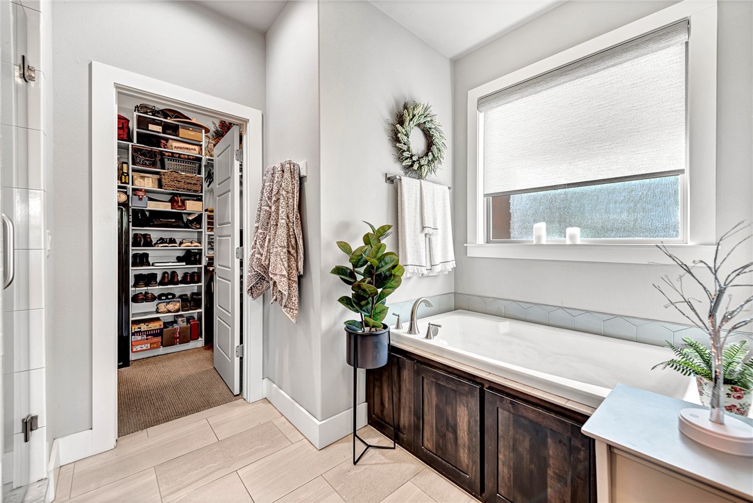 Shadow Valley Ph 8 Rogers - Residential