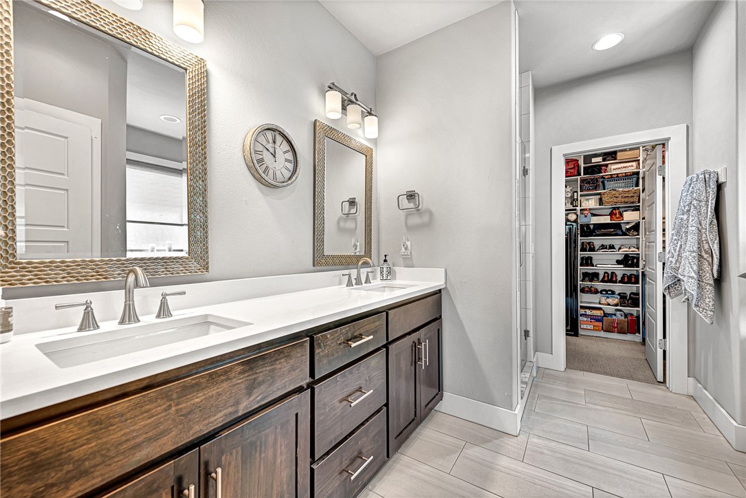 Shadow Valley Ph 8 Rogers - Residential