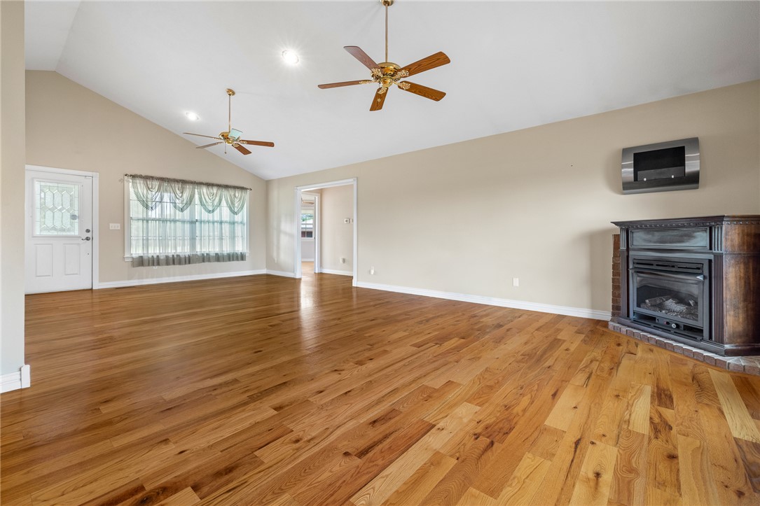 Briarwood Estate unit 1 - Residential