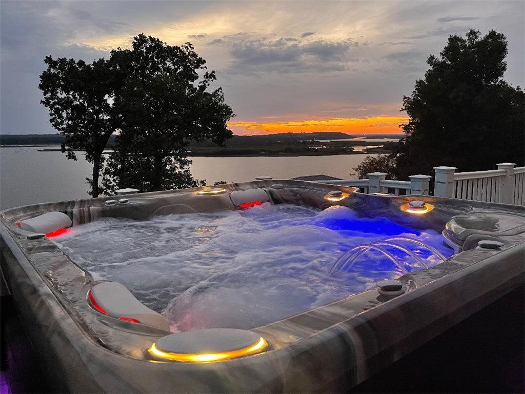 EAGLE RIDGE I - Residential