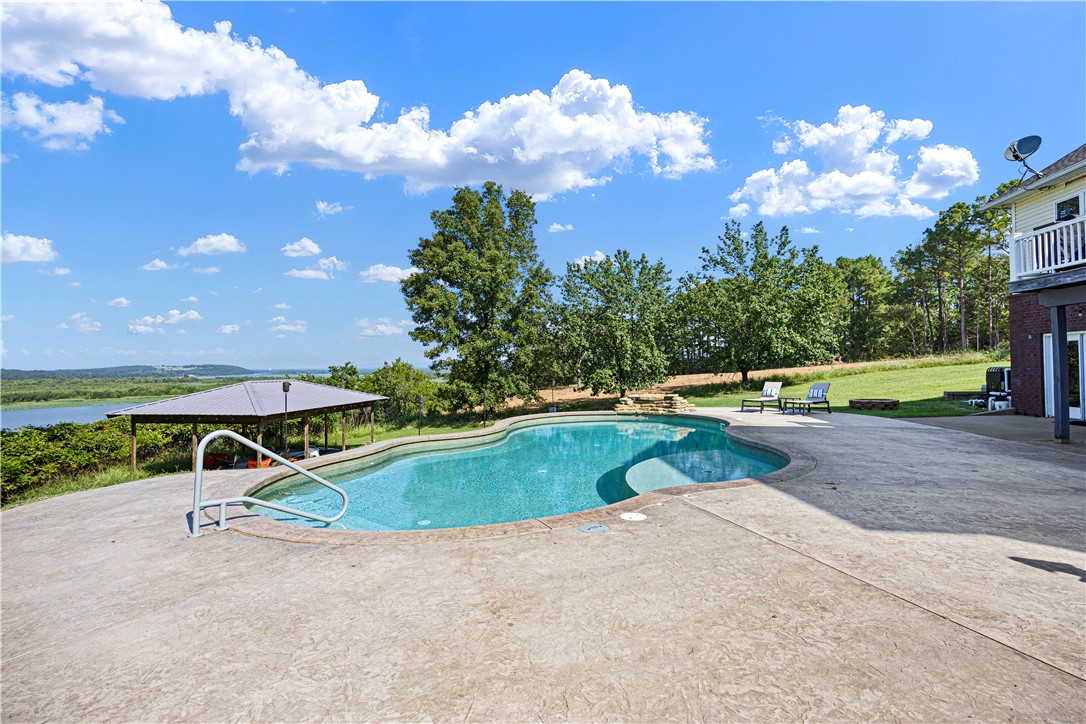 EAGLE RIDGE I - Residential