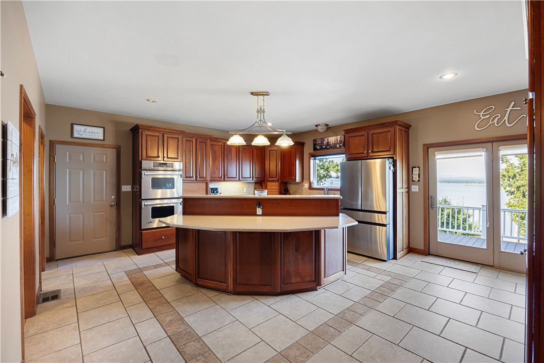 EAGLE RIDGE I - Residential