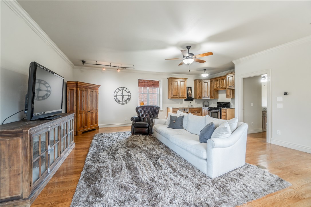 Churchill - Residential