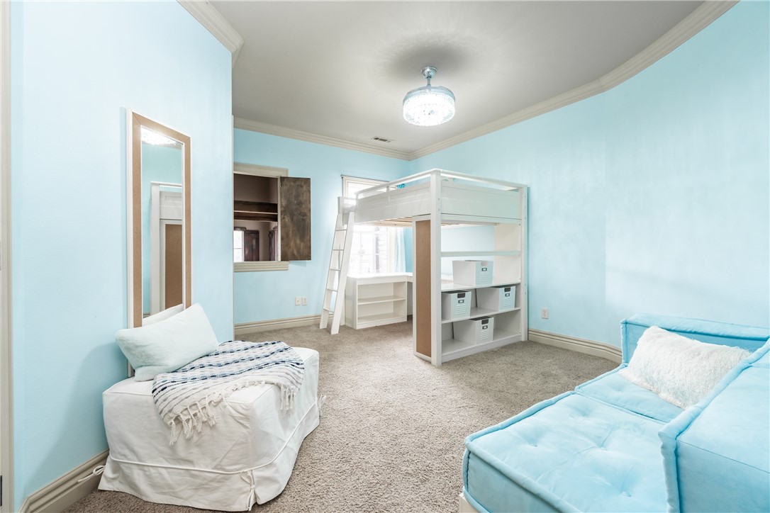 Churchill - Residential