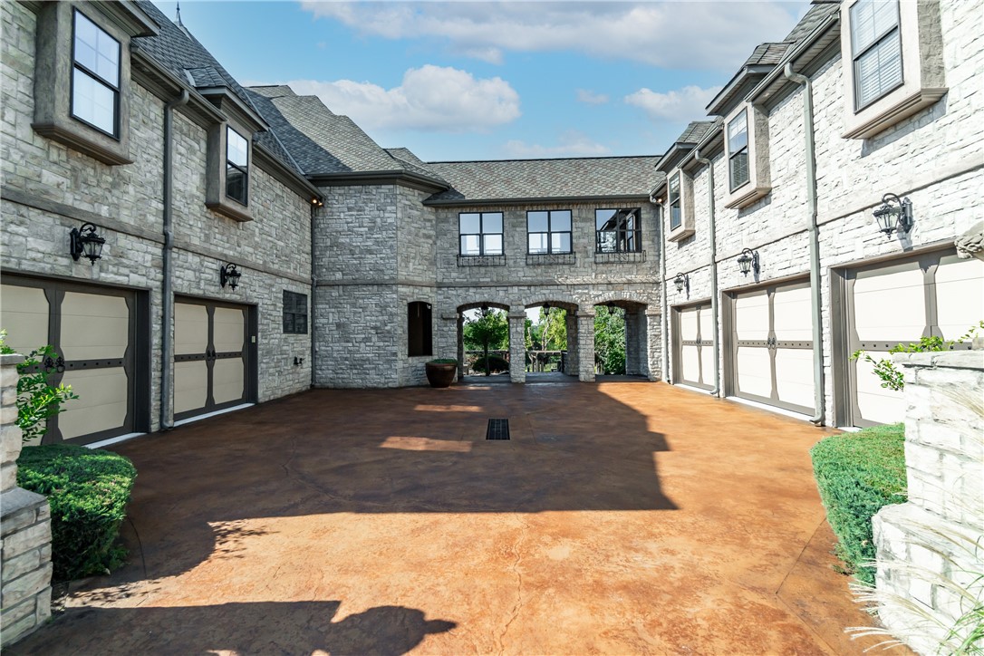 Churchill - Residential