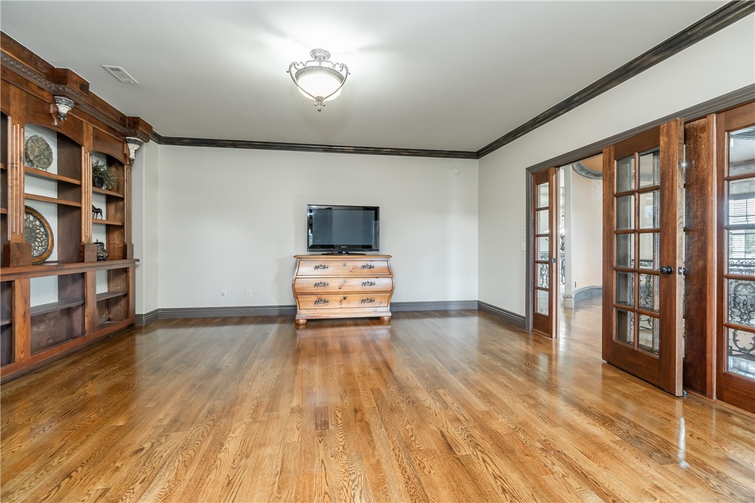 Churchill - Residential