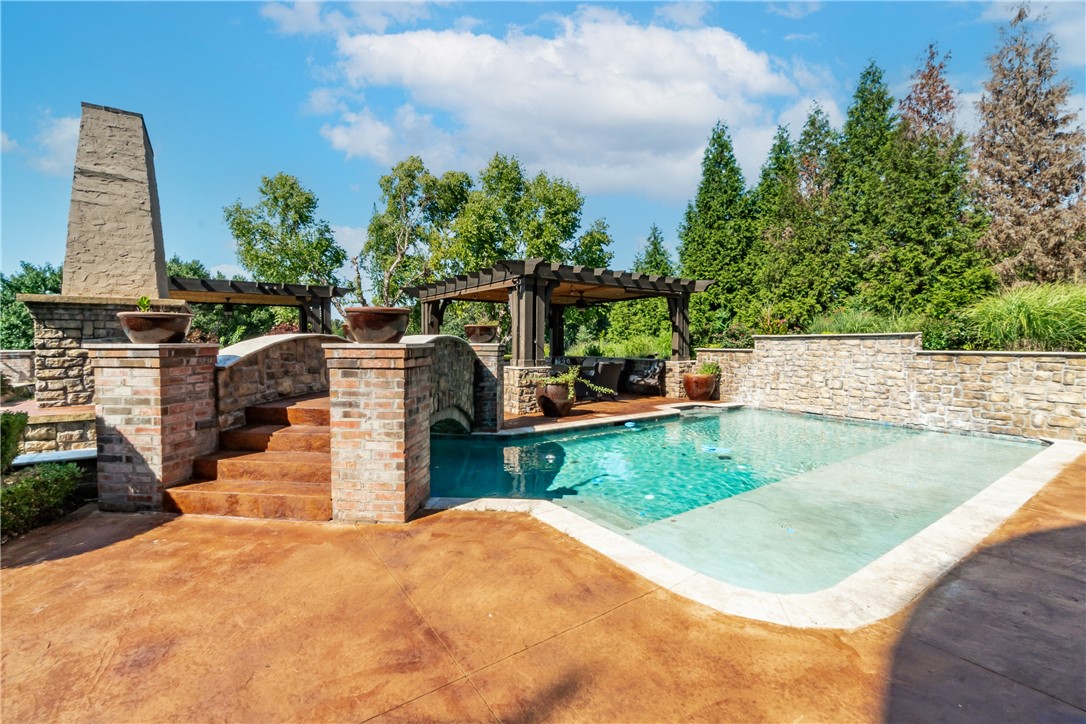 Churchill - Residential