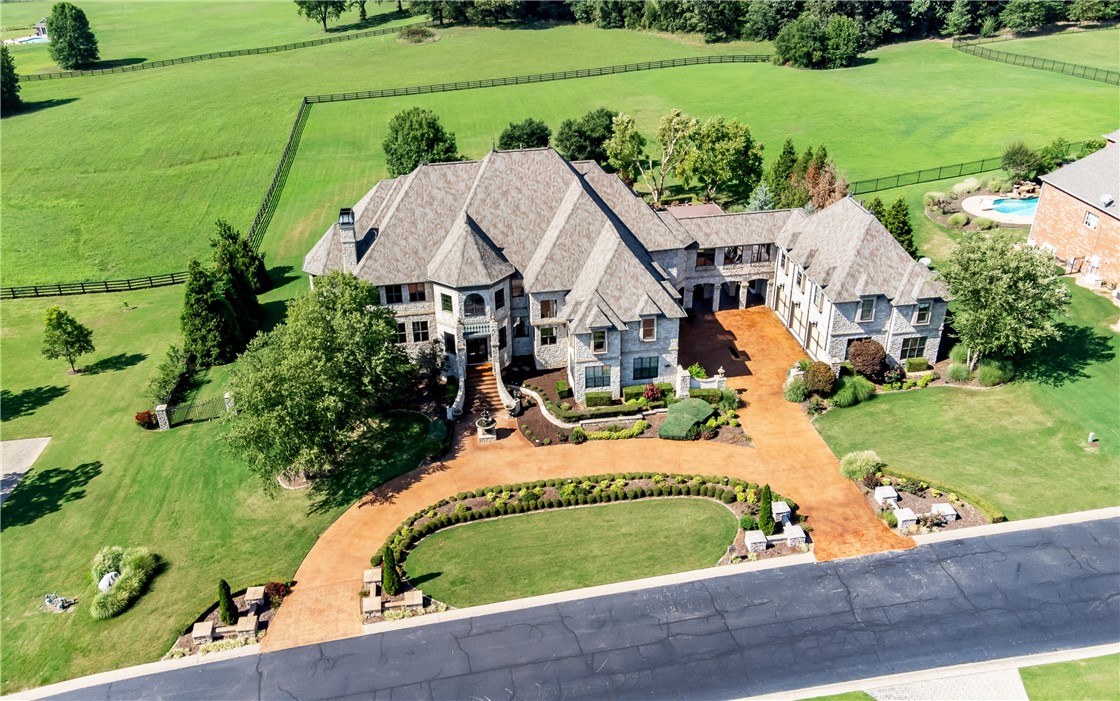 Churchill - Residential