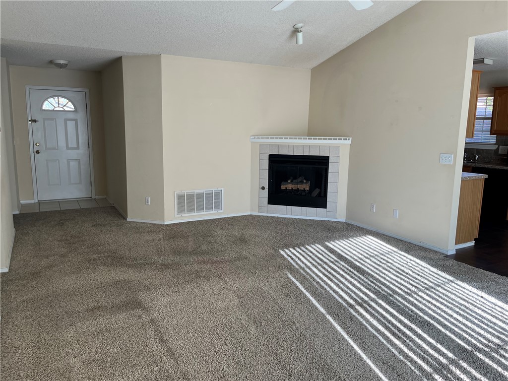 David Lyle Village Ph I - Residential Lease