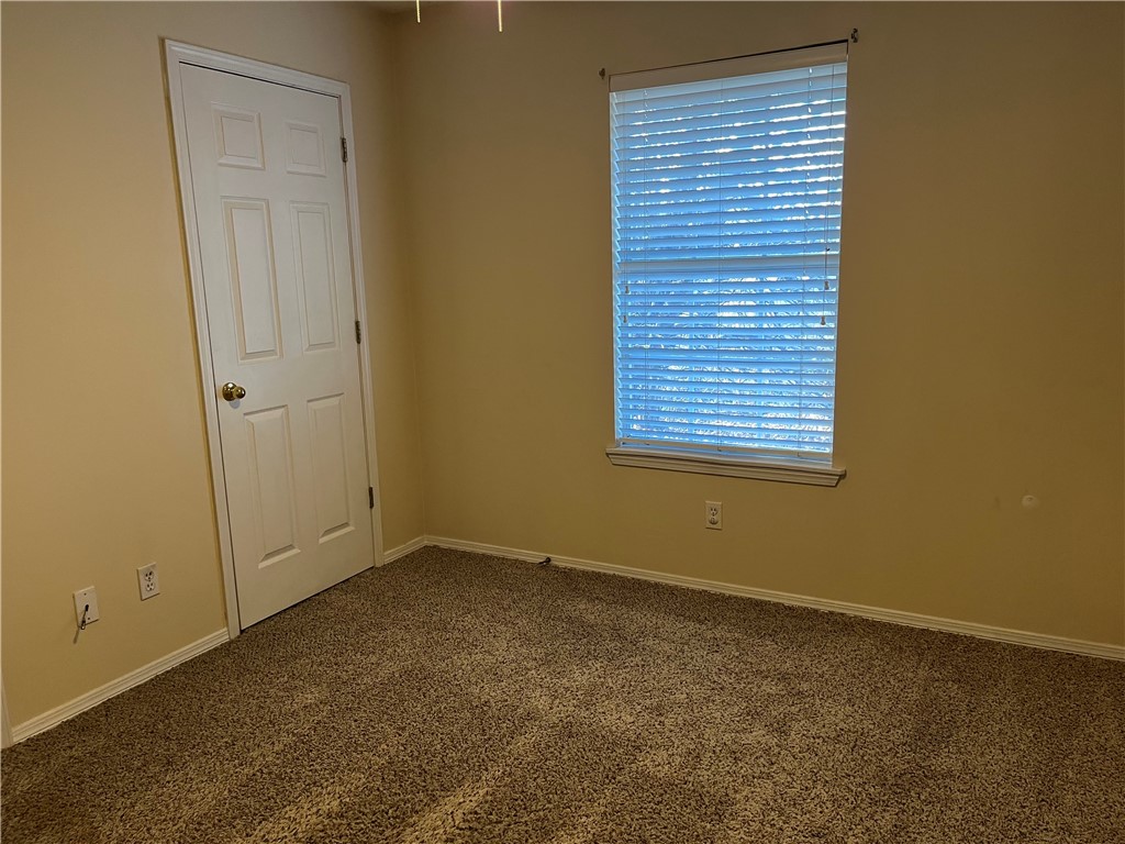 David Lyle Village Ph I - Residential Lease