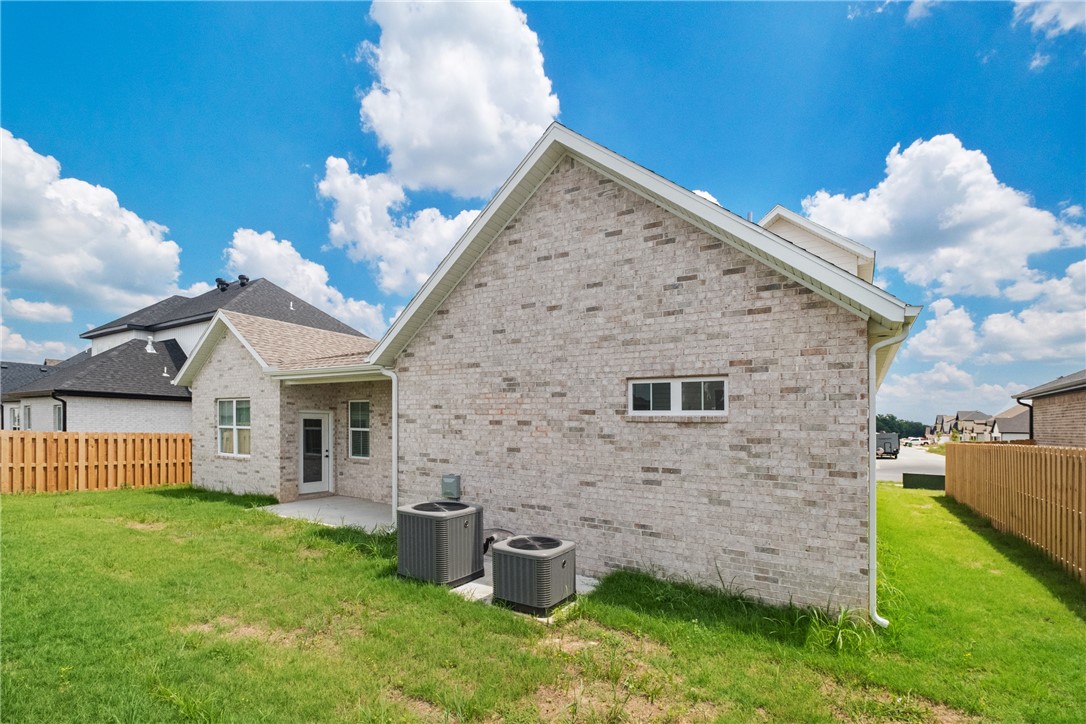 Silver Leaf Estates Ph I Centerton - Residential