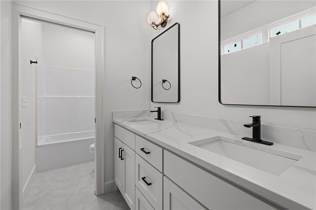 Silver Leaf Estates Ph I Centerton - Residential