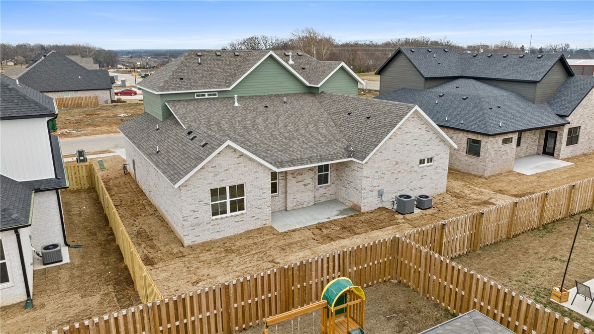 Silver Leaf Estates Ph I Centerton - Residential