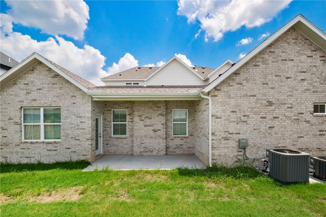 Silver Leaf Estates Ph I Centerton - Residential