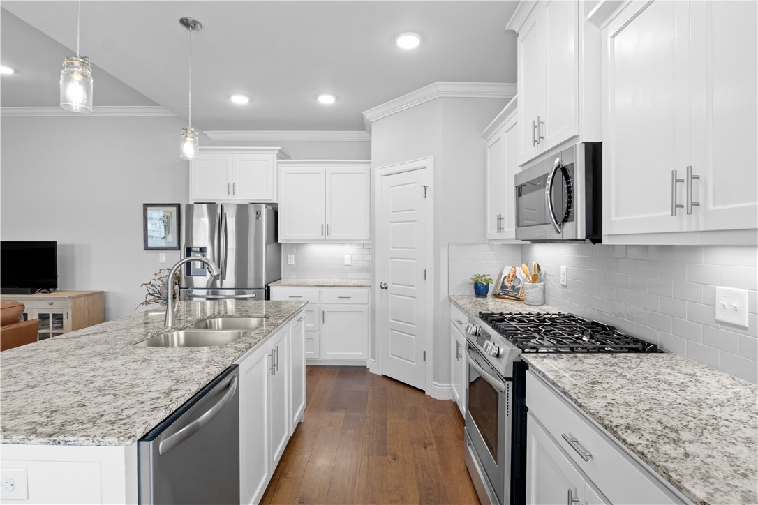 Hazelton Heights Ph 1 Pea Ridge - Residential