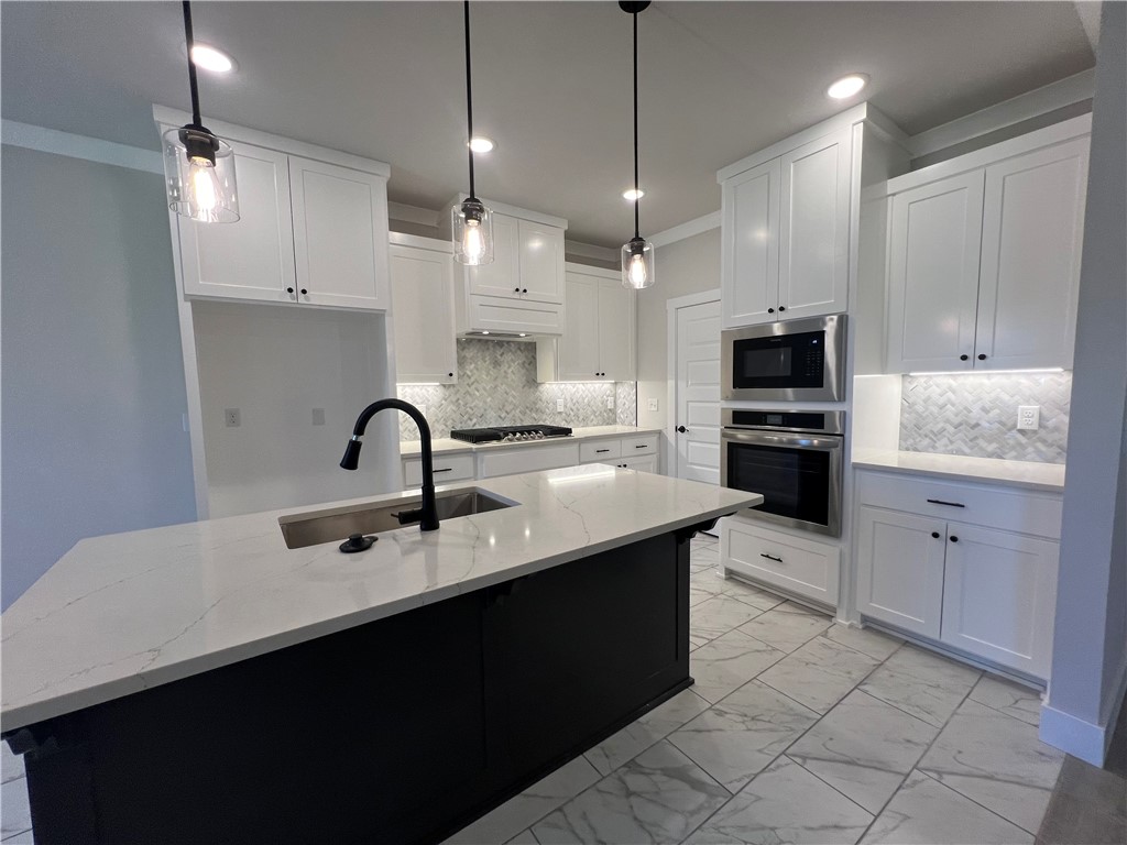 Walnut Grove - Residential Lease