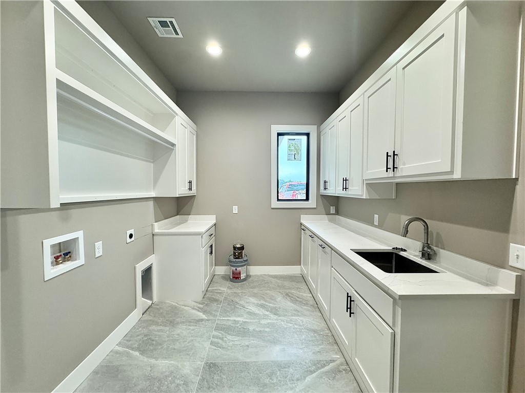 Aurora Heartbeat - Residential