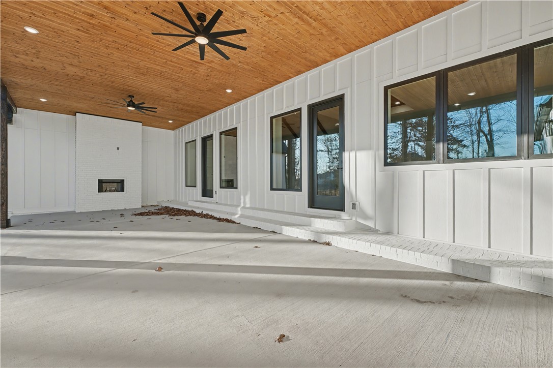 Shelby Forrest Rurban - Residential