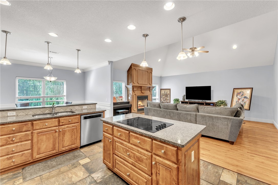 Quailridge Ph I Centerton - Residential