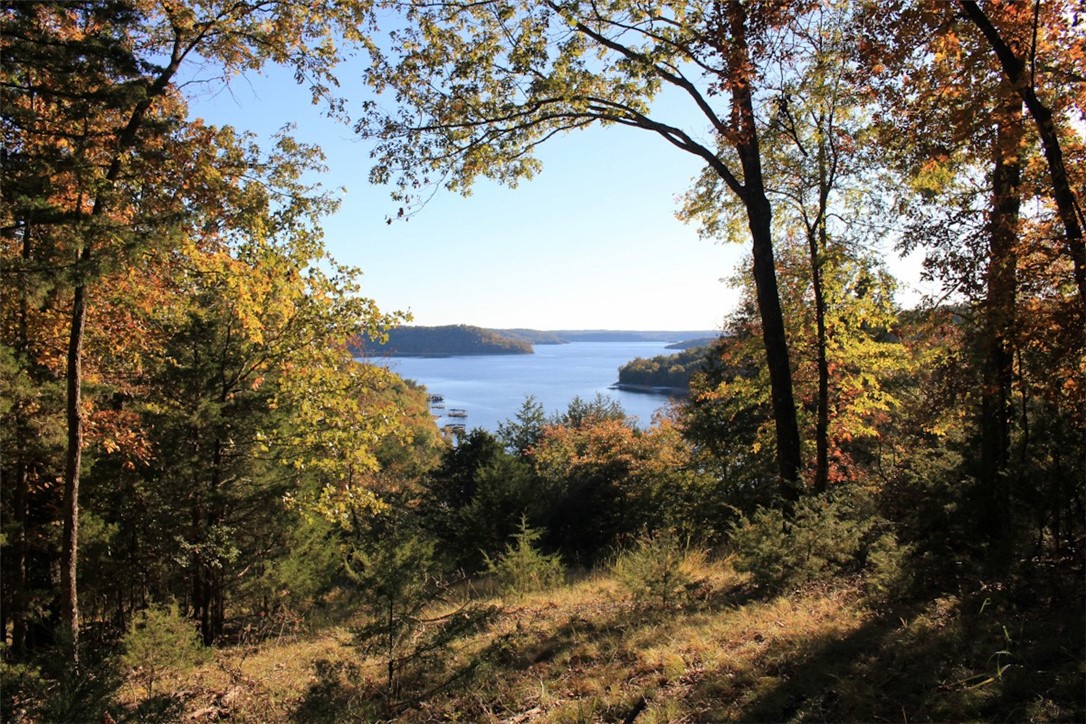 Woodlake Estates - Land