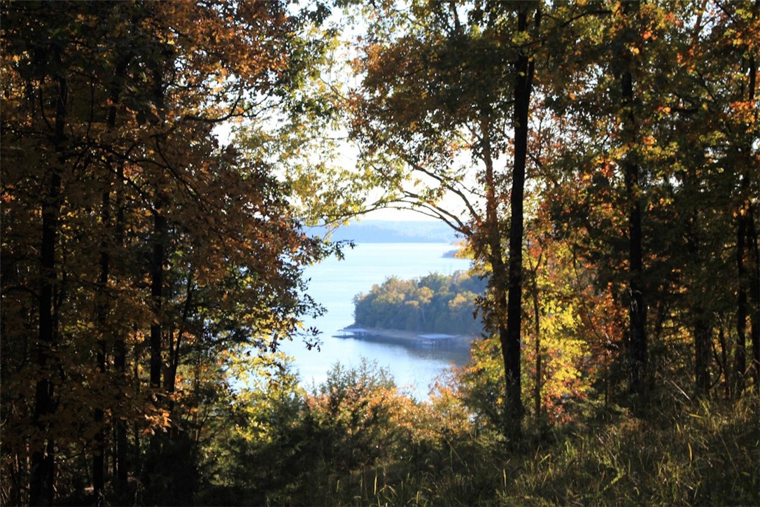 Woodlake Estates - Land