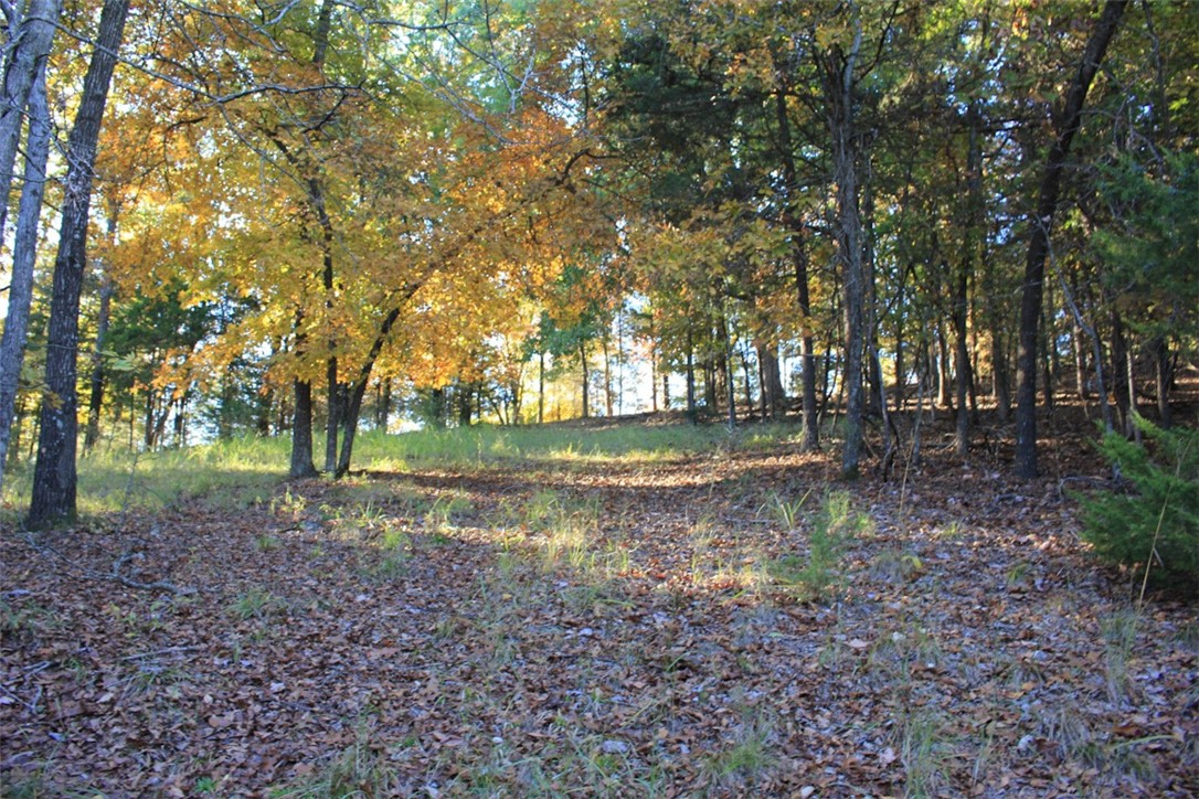 Woodlake Estates - Land