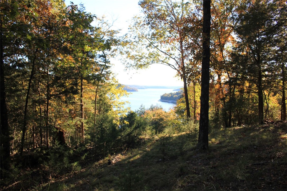 Woodlake Estates - Land