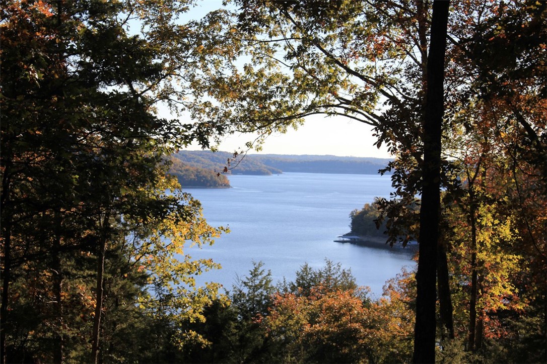 Woodlake Estates - Land