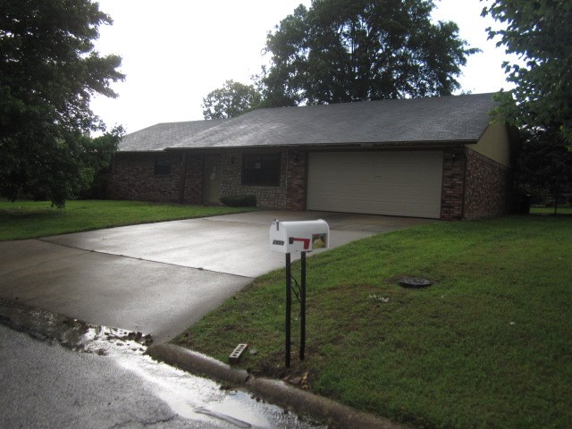 Wonderful location! Close to everything! This house is open, airy, and full of tons of space! Nice functional floorplan and a great backyard. If you're looking for a single level home with character, close to the GO, good yard, and large rooms, look no further! Sold As-Is Where-Is, No Warranties, No Representations Of Actuality, Satisfy All Questions Before Closing.