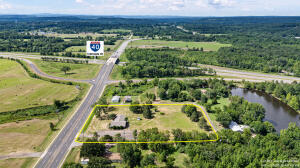 I-40, EXIT 83 (Weir Road) This is the Perfect location in the middle of the Russellville business district and included in the Arkansas Opportunity Zone. Walmart Supercenter and numerous other nationally known restaurants are within minutes from this location. You'll also notice the close proximity to I-40 interstate with ample opportunity for maximum exposure.