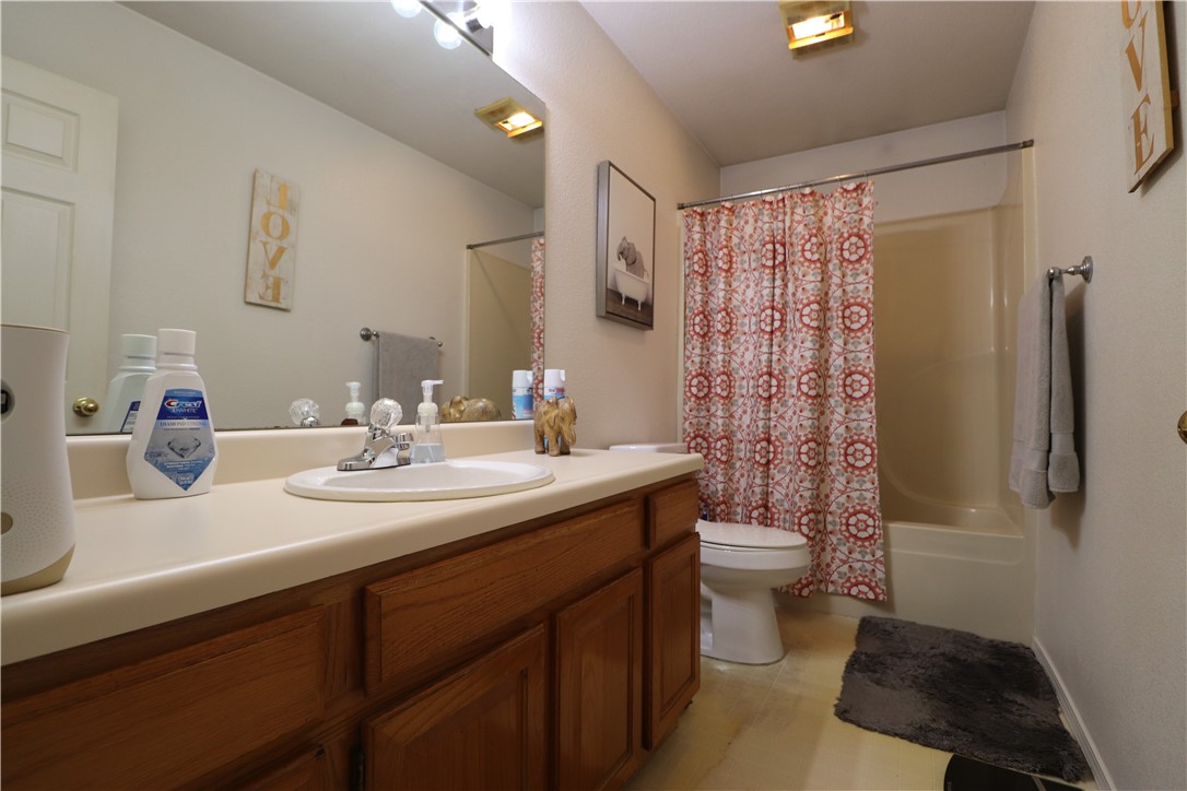Fieldstone - Residential Income