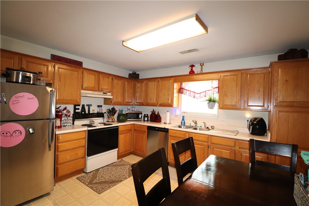 Fieldstone - Residential Income