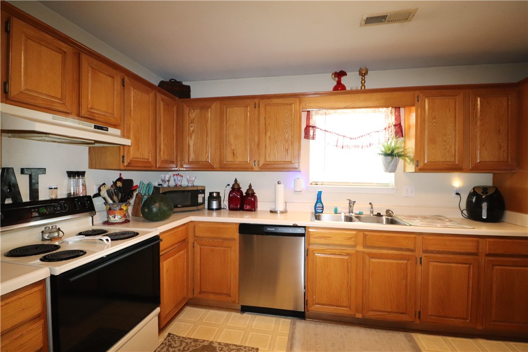 Fieldstone - Residential Income