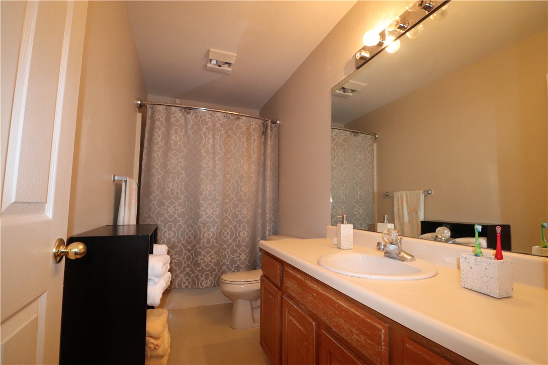 Fieldstone - Residential Income
